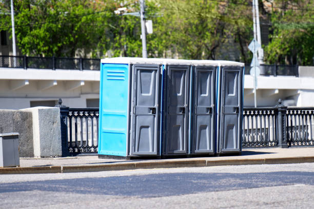 Best Portable restroom trailer rental  in Apple Creek, OH